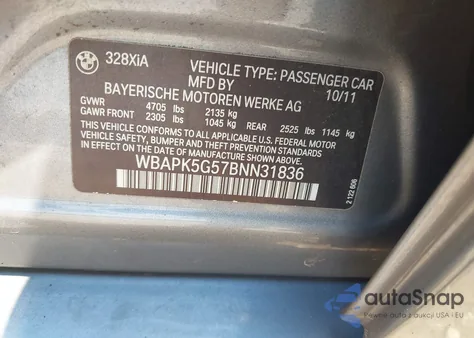 2011 BMW 328I xDrive из США, поврежденный, VIN WBAPK5G57BNN31836